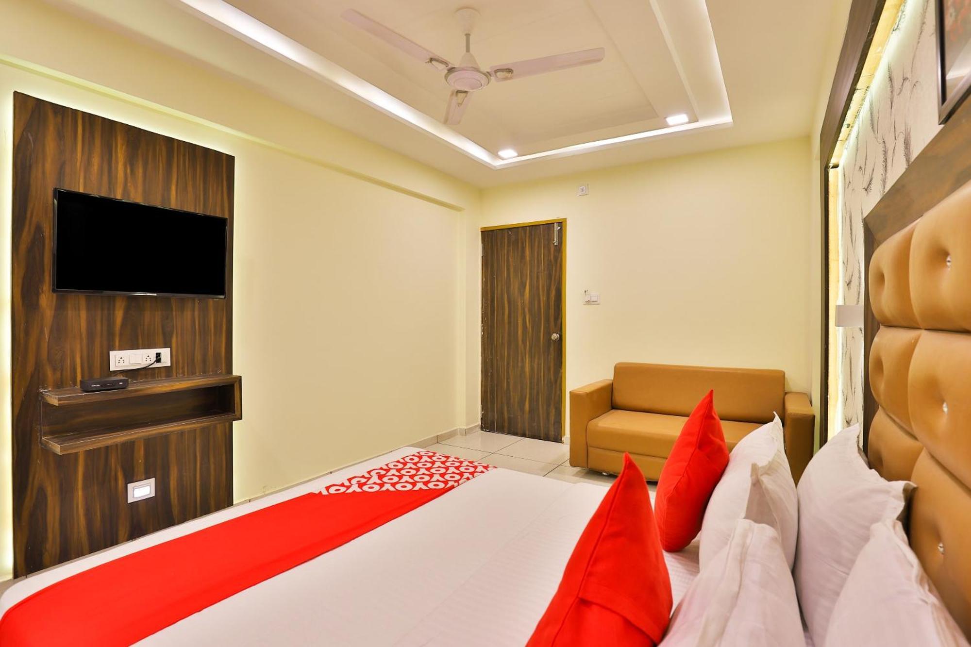 Watuwa Hotel O Silver Palace מראה חיצוני תמונה