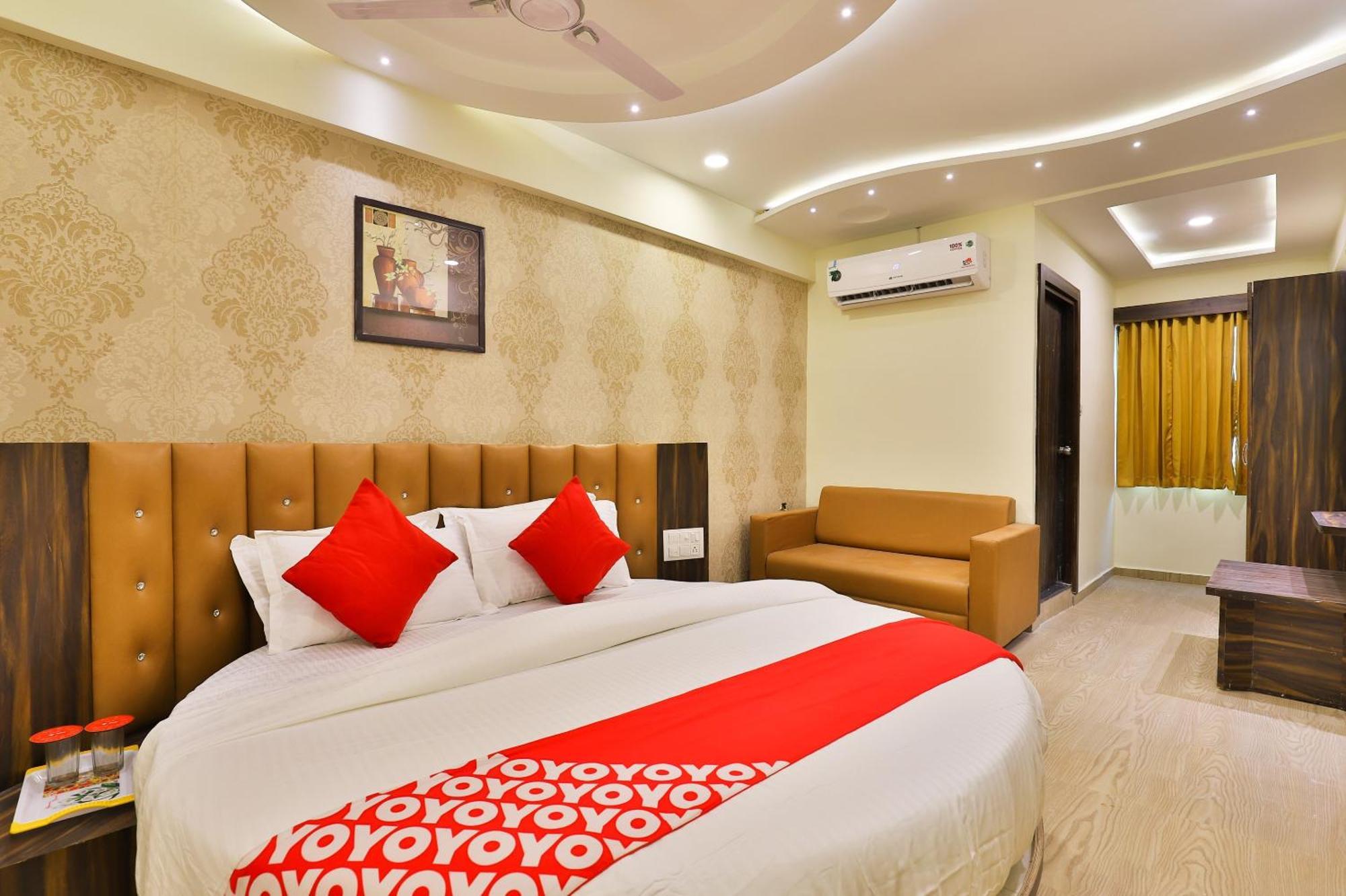 Watuwa Hotel O Silver Palace מראה חיצוני תמונה