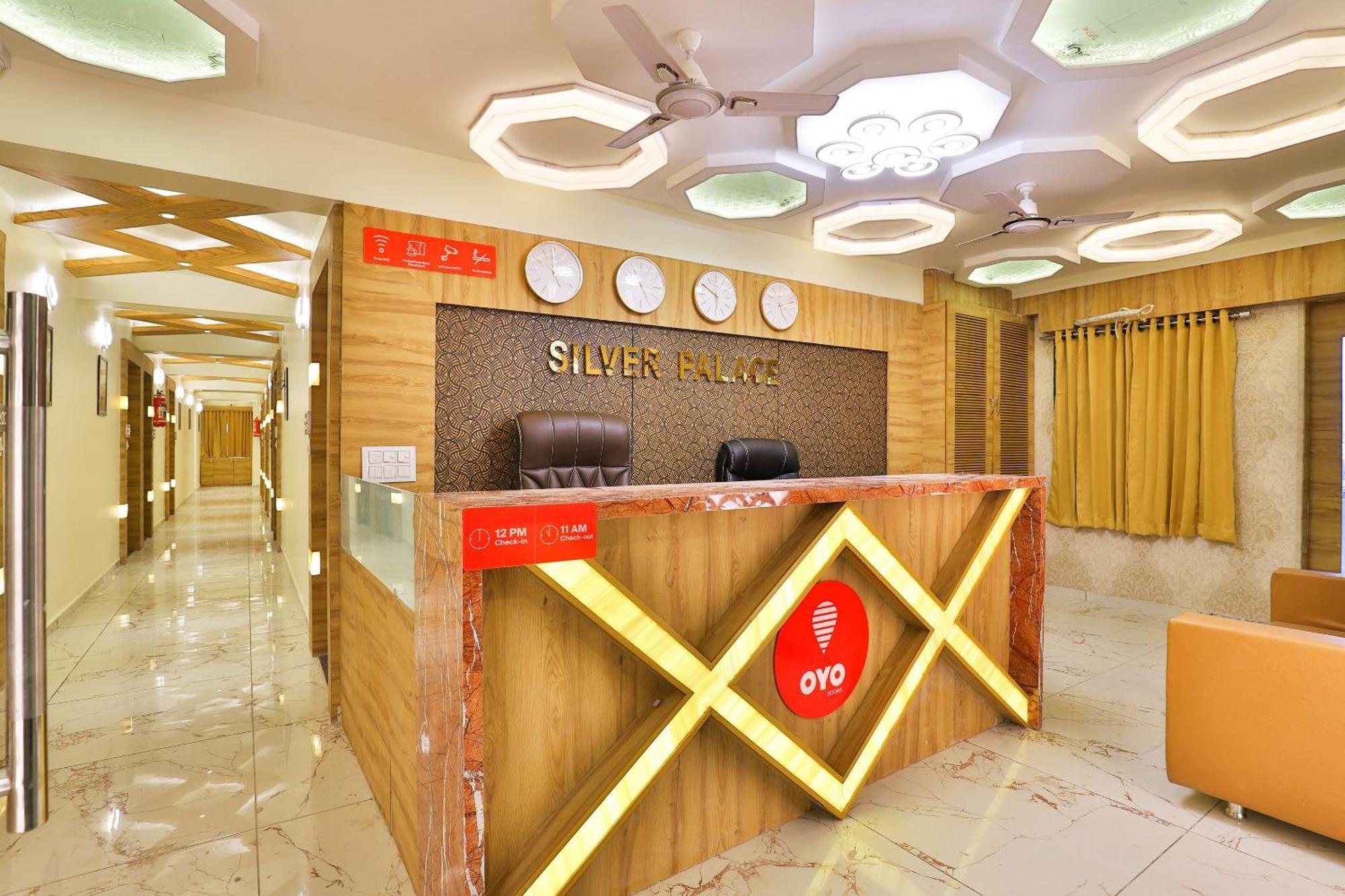 Watuwa Hotel O Silver Palace מראה חיצוני תמונה